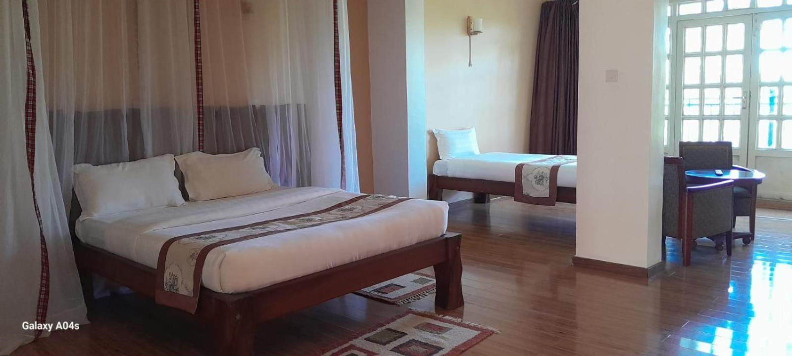 Esikar Gardens Hotel Narok Экстерьер фото