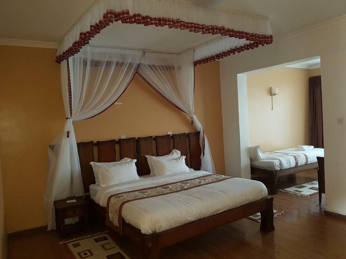 Esikar Gardens Hotel Narok Экстерьер фото